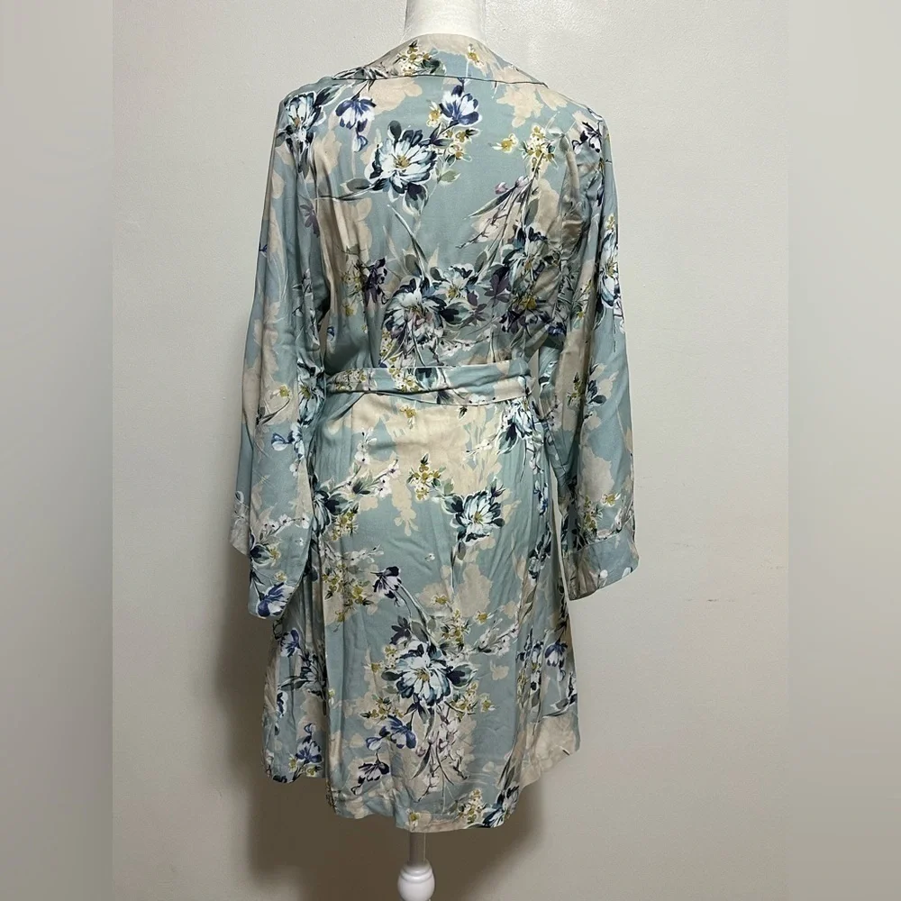 Yumi Kim Dream Lover Floral Belted Robe in Daydream Powder